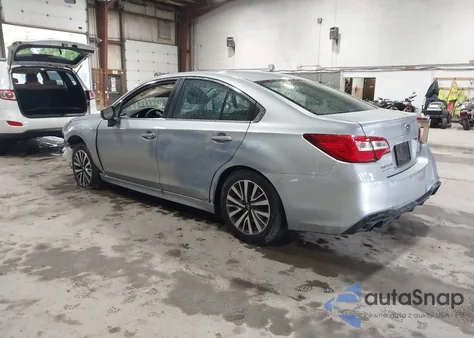 2018 Subaru Legacy 2.5I из США, поврежденный, VIN 4S3BNAB63J3023516